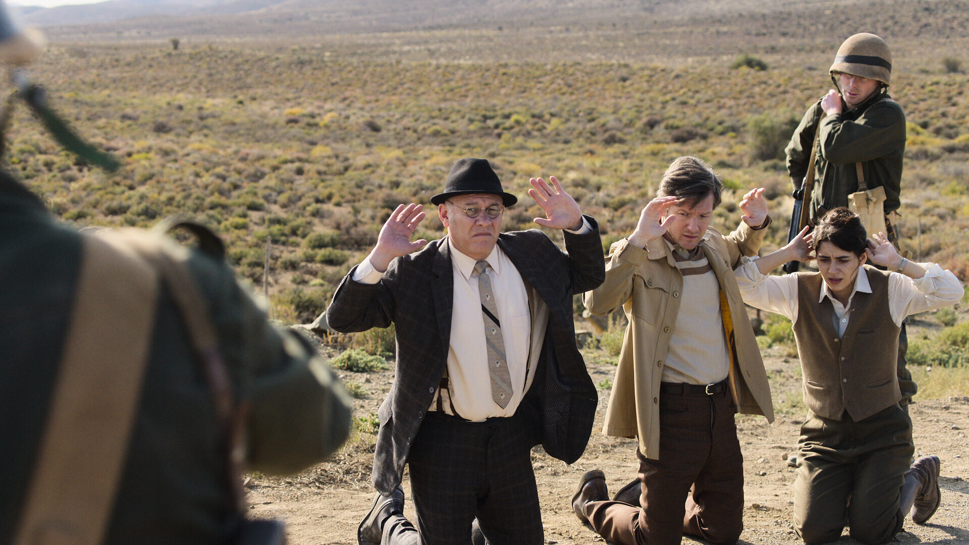 No One Saw Us Leave S1E4 Cállate y baila