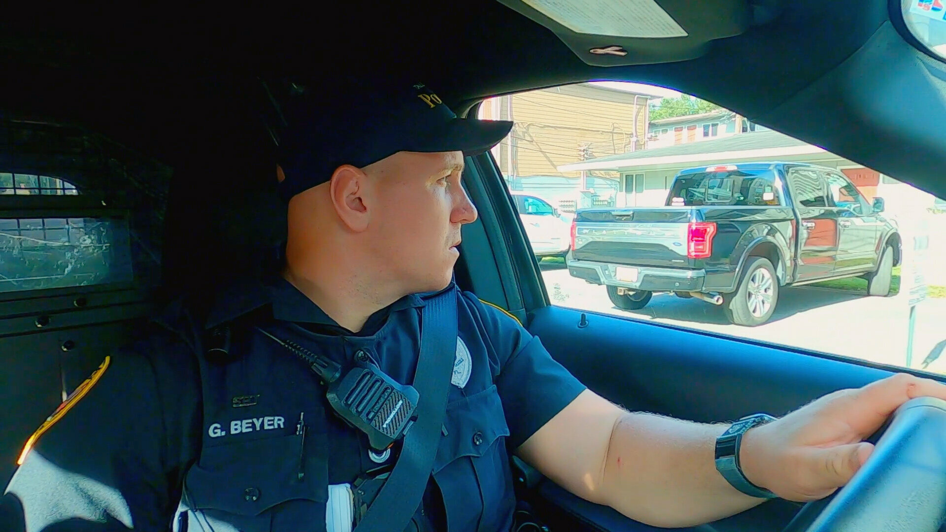 Police 24/7 S2E36 She's Breathing