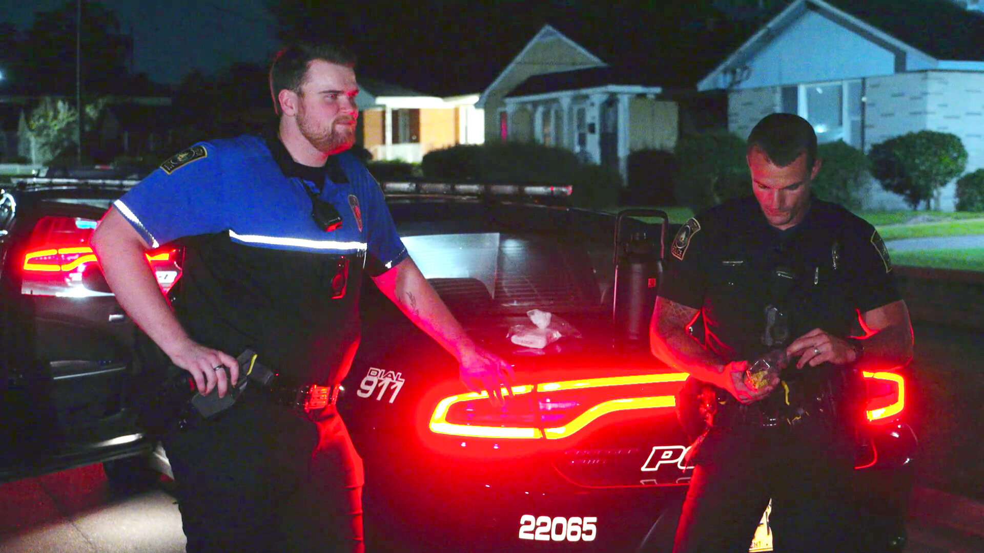 Police 24/7 S2E8 Frisky Business