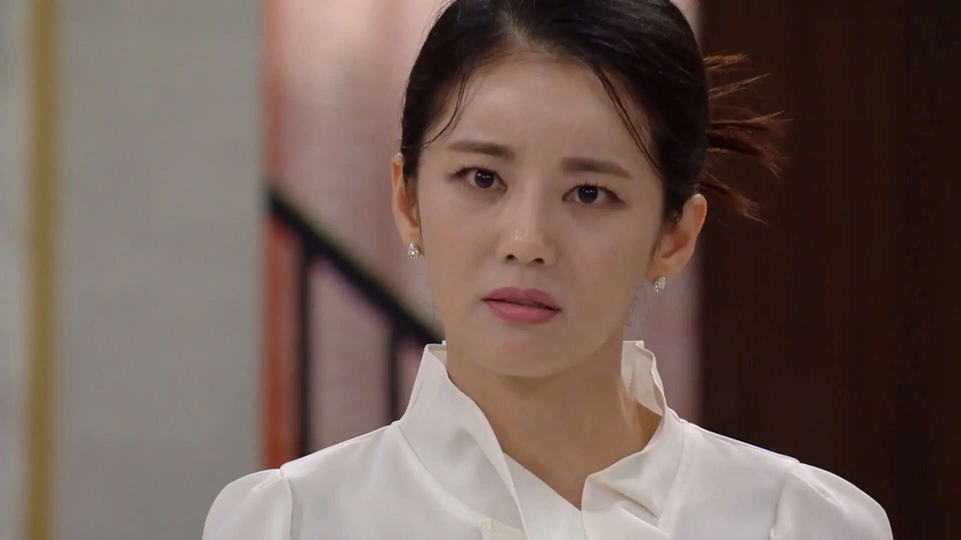 Queen's House S1E75 Episode 75