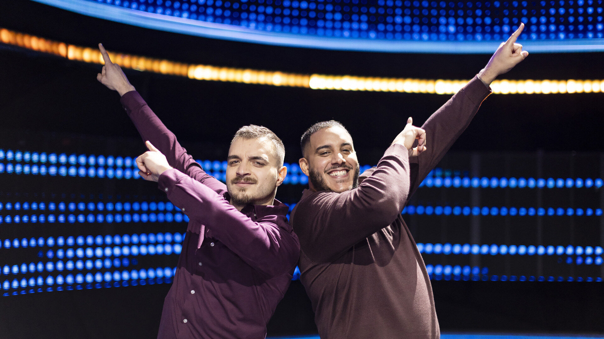 Raid the Cage S2E2 Bad to the Bone