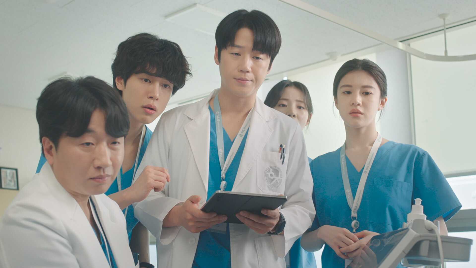 Resident Playbook S1E8 Episode 8