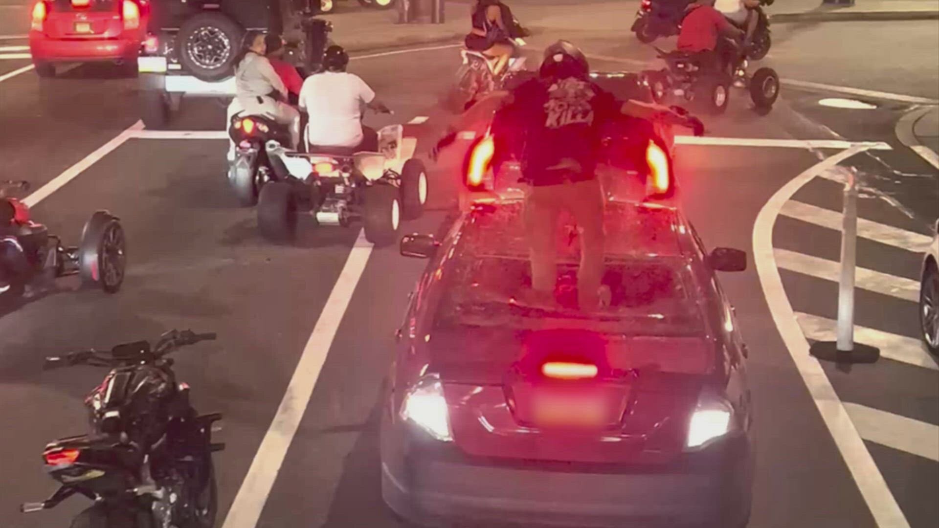 Road Wars S5E5 Mom vs Biker