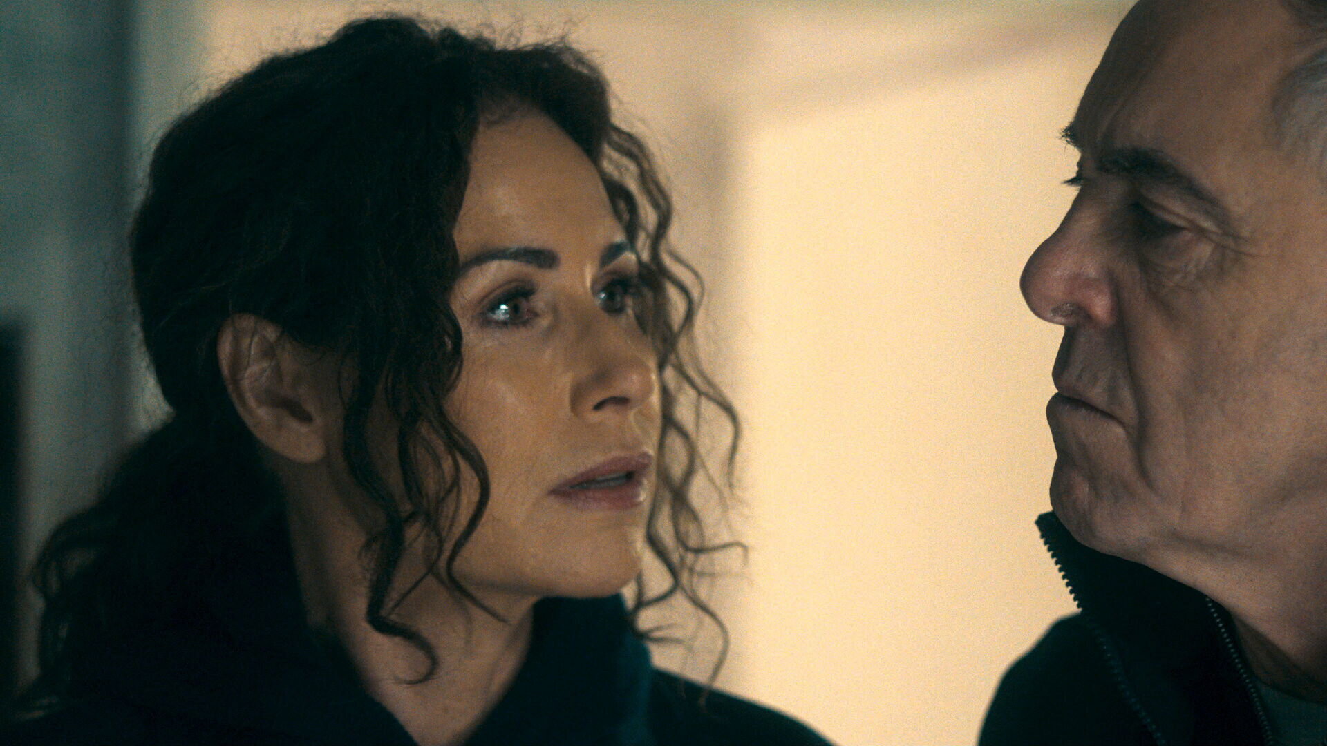 Run Away S1E1 Seeing Is Believing