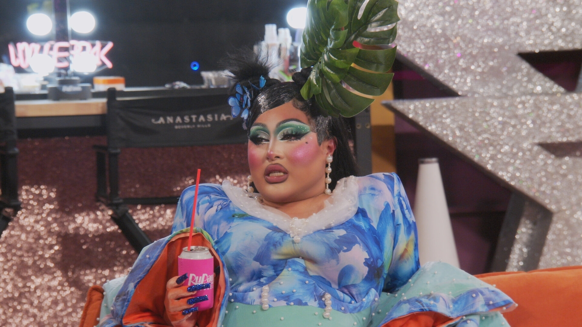 RuPaul's Drag Race All Stars: Untucked! S8E2 Bar Queen Couture