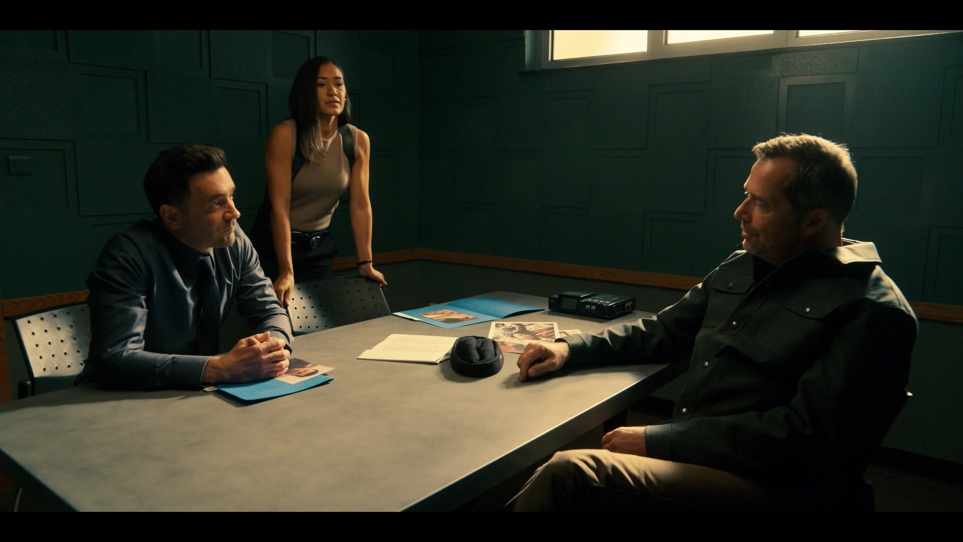 Saint-Pierre S2E6 Wheelman