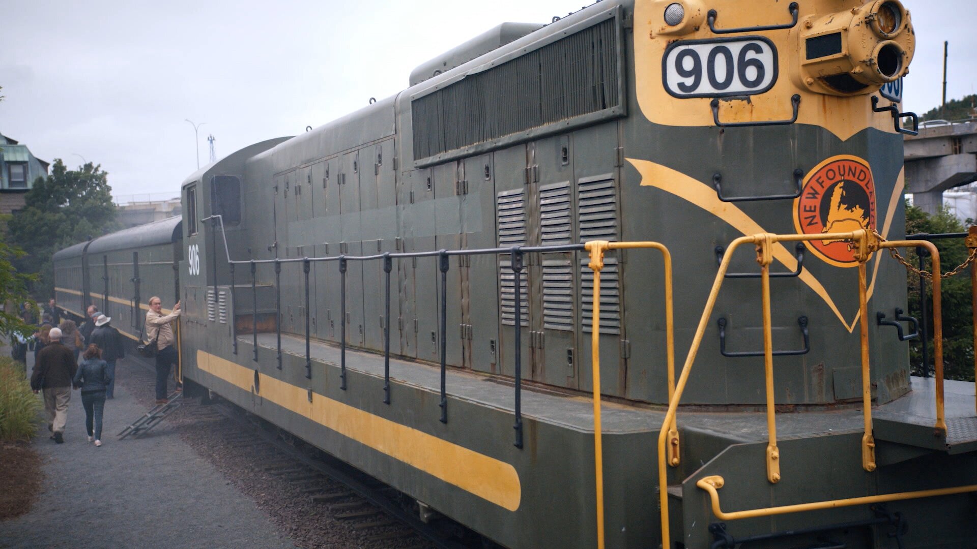 Son of a Critch S4E9 The Last Stop