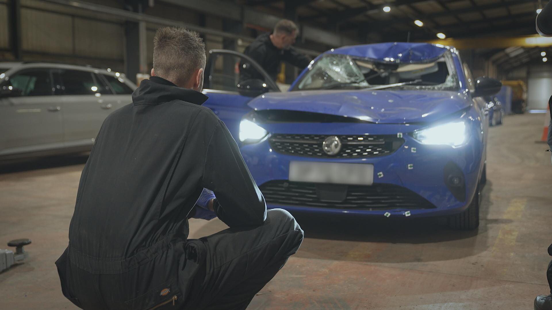 The Crash Detectives S5E3 In the Shadows