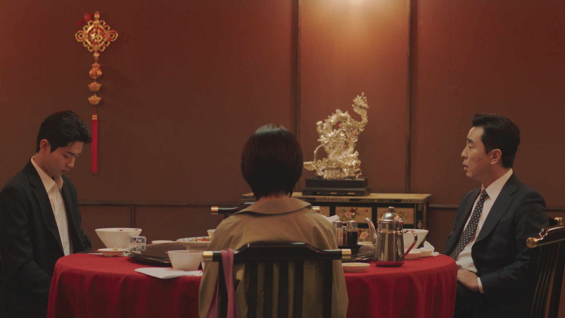 The Dream Life of Mr. Kim S1E2 Caught in the Middle