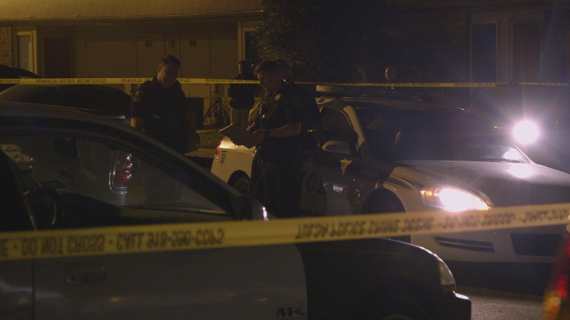 The First 48 S27E2 Gun Runner / In a Flash