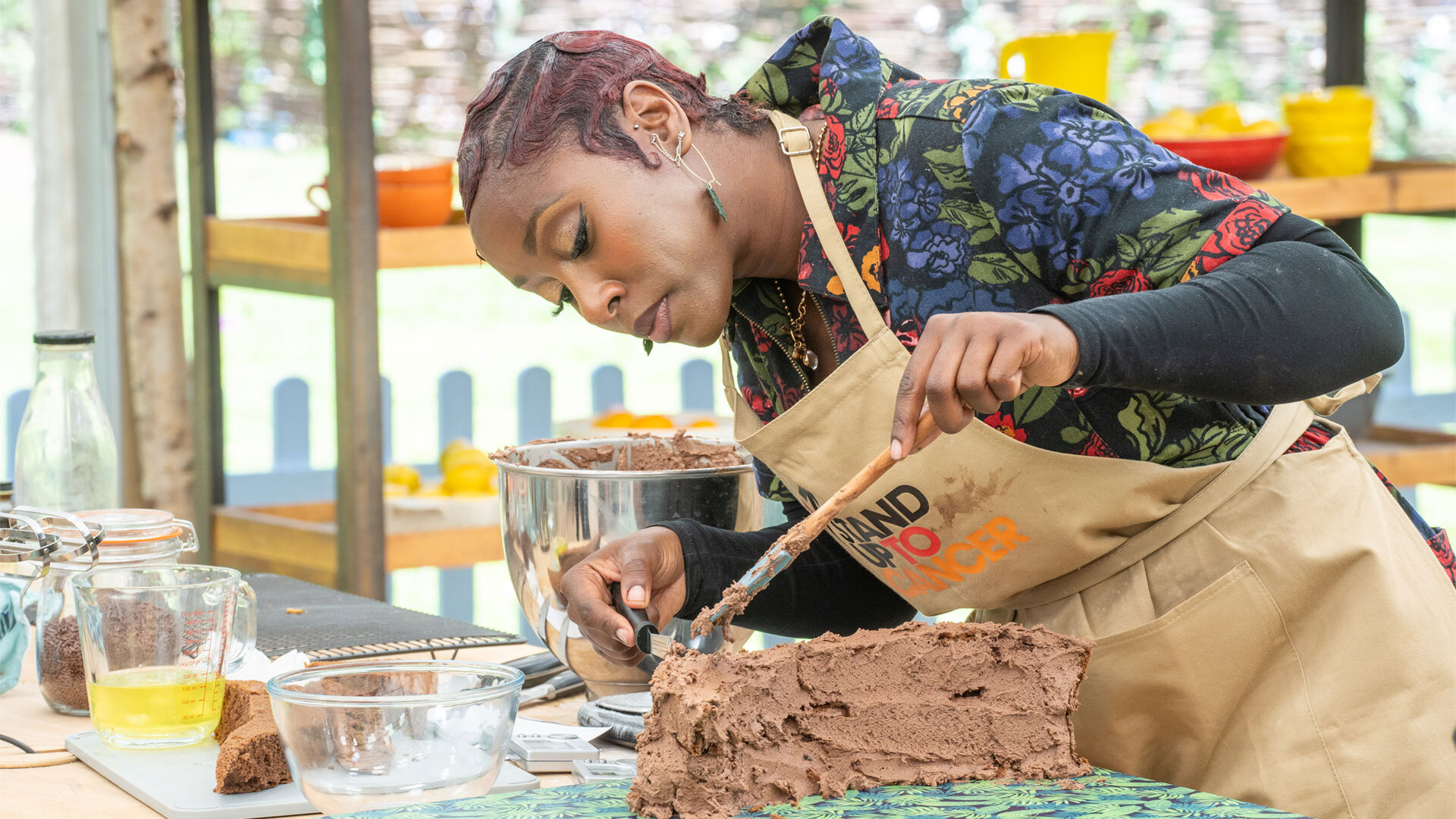 The Great Celebrity Bake Off for SU2C S8E1 Chris Ramsey, Rosie Ramsey, Scarlette Douglas, Stuart Douglas