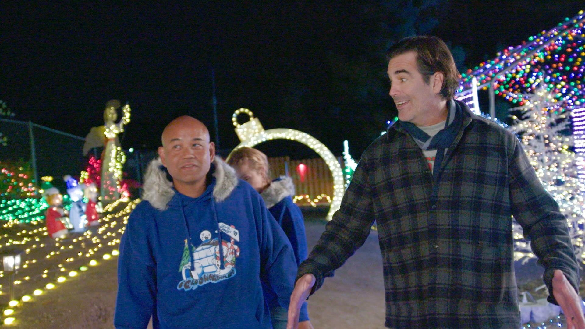 The Great Christmas Light Fight S13E4 Holiday Igloomination