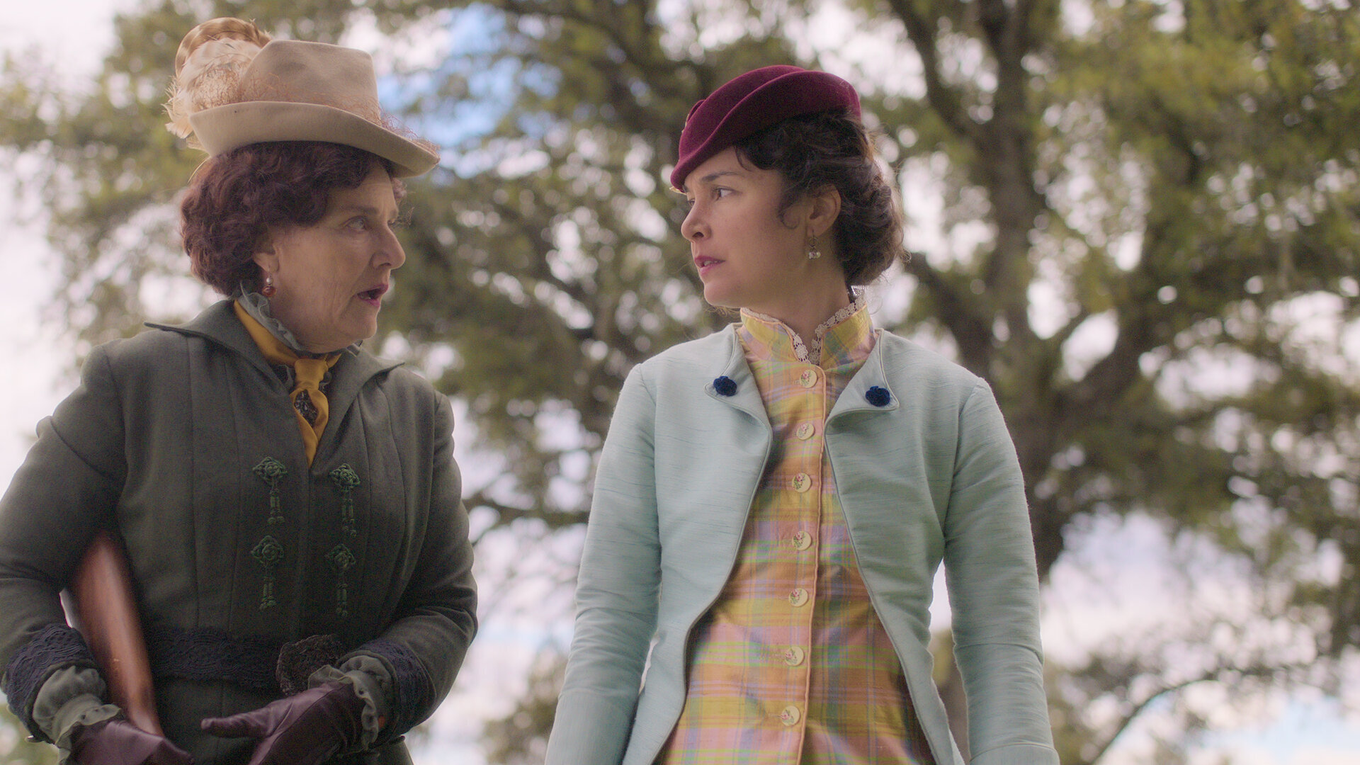 The Lady's Companion S1E7 Lección 7: Mantener las buenas formas