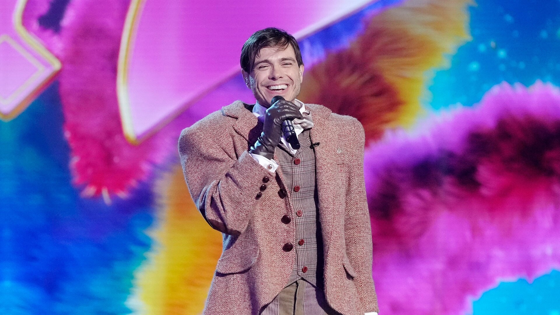 The Masked Singer S13E10 The Lucky 6: Merging of the Masks