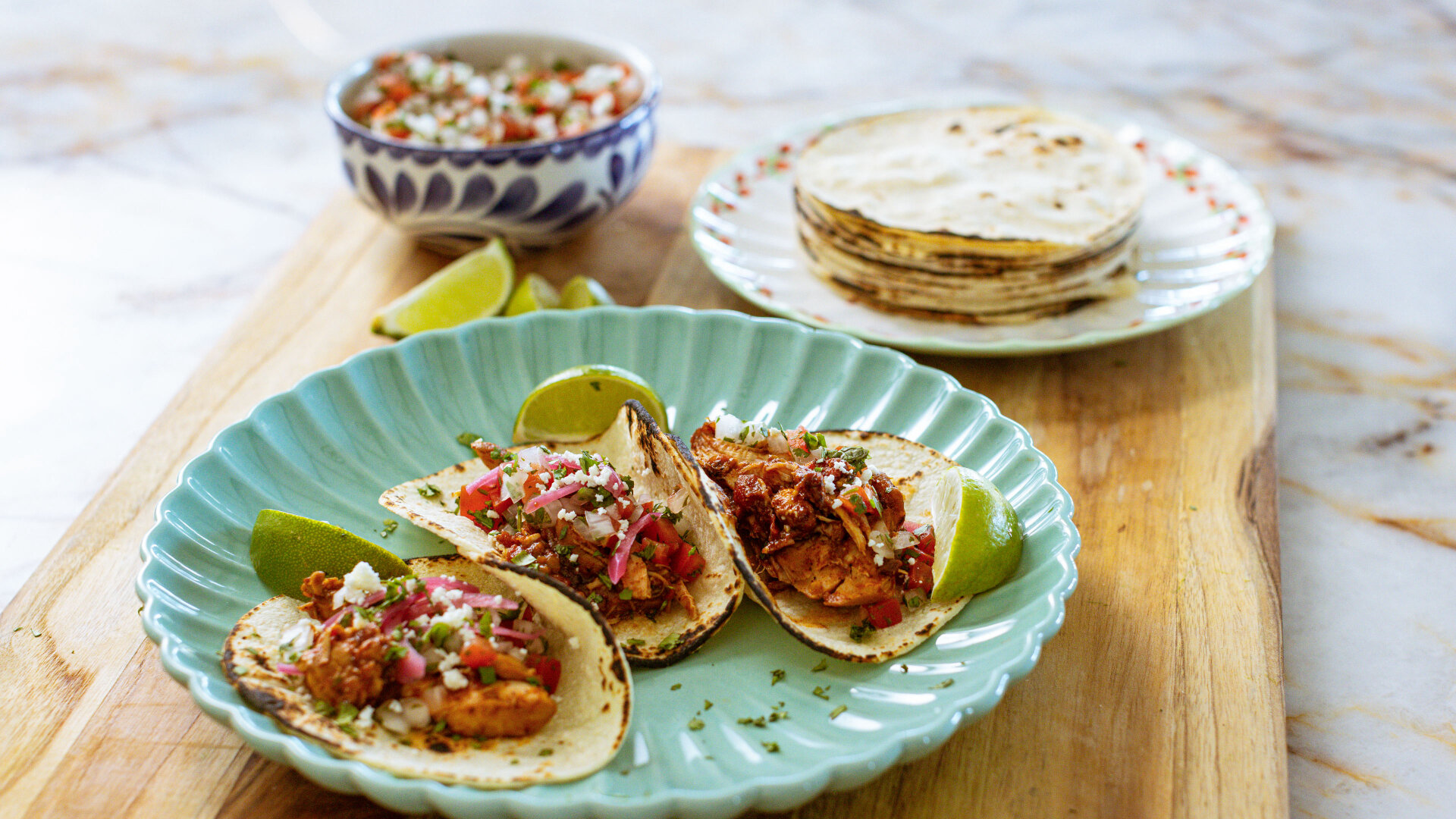 The Pioneer Woman S40E2 Fiesta Feast