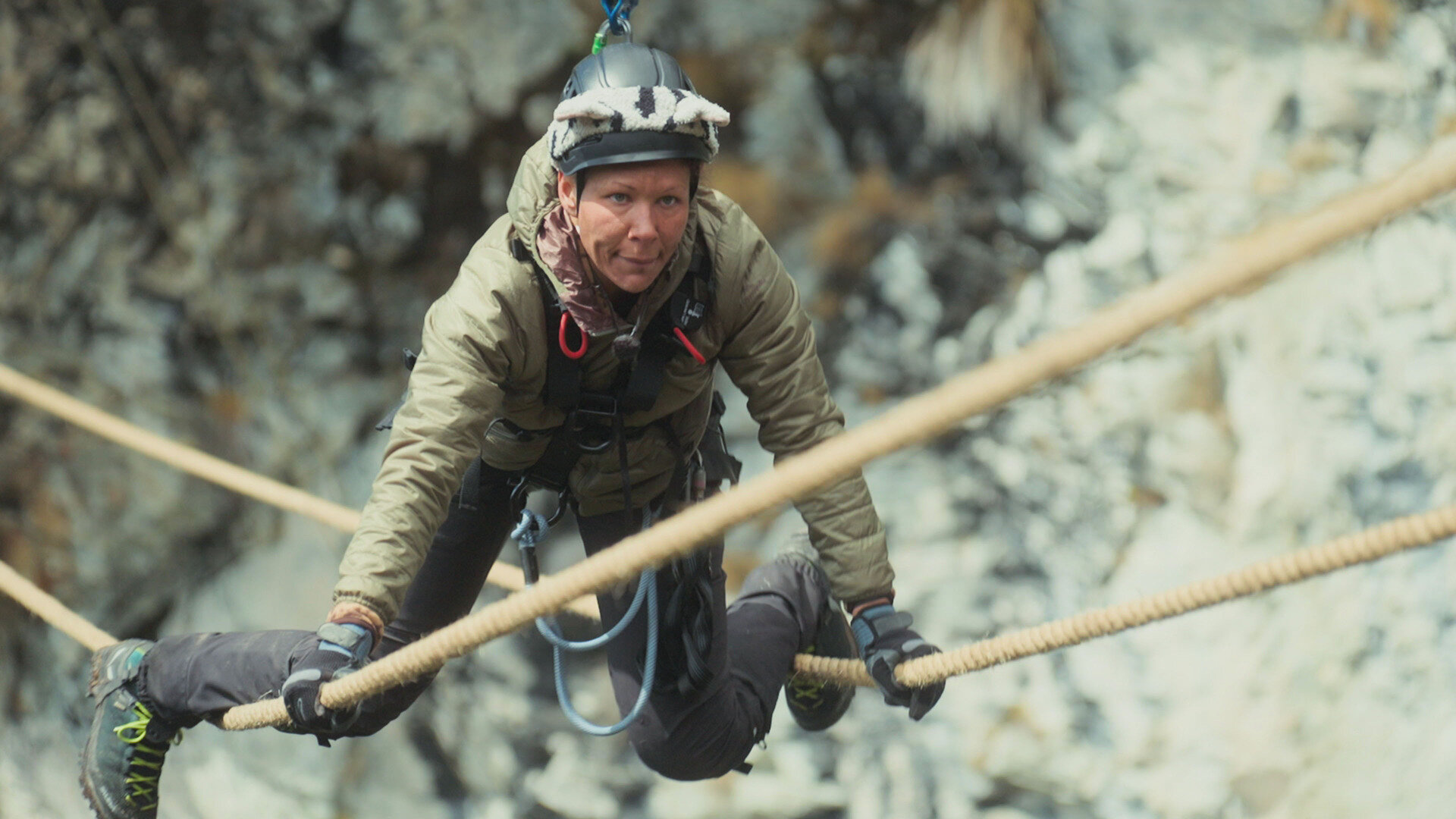 The Summit S1E6 Never Show Your Weakness