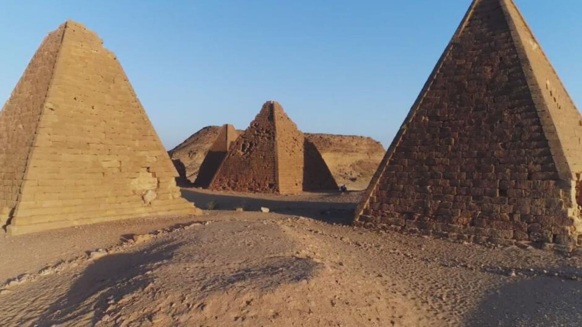 The UnXplained S8E16 Secrets of the Pyramids