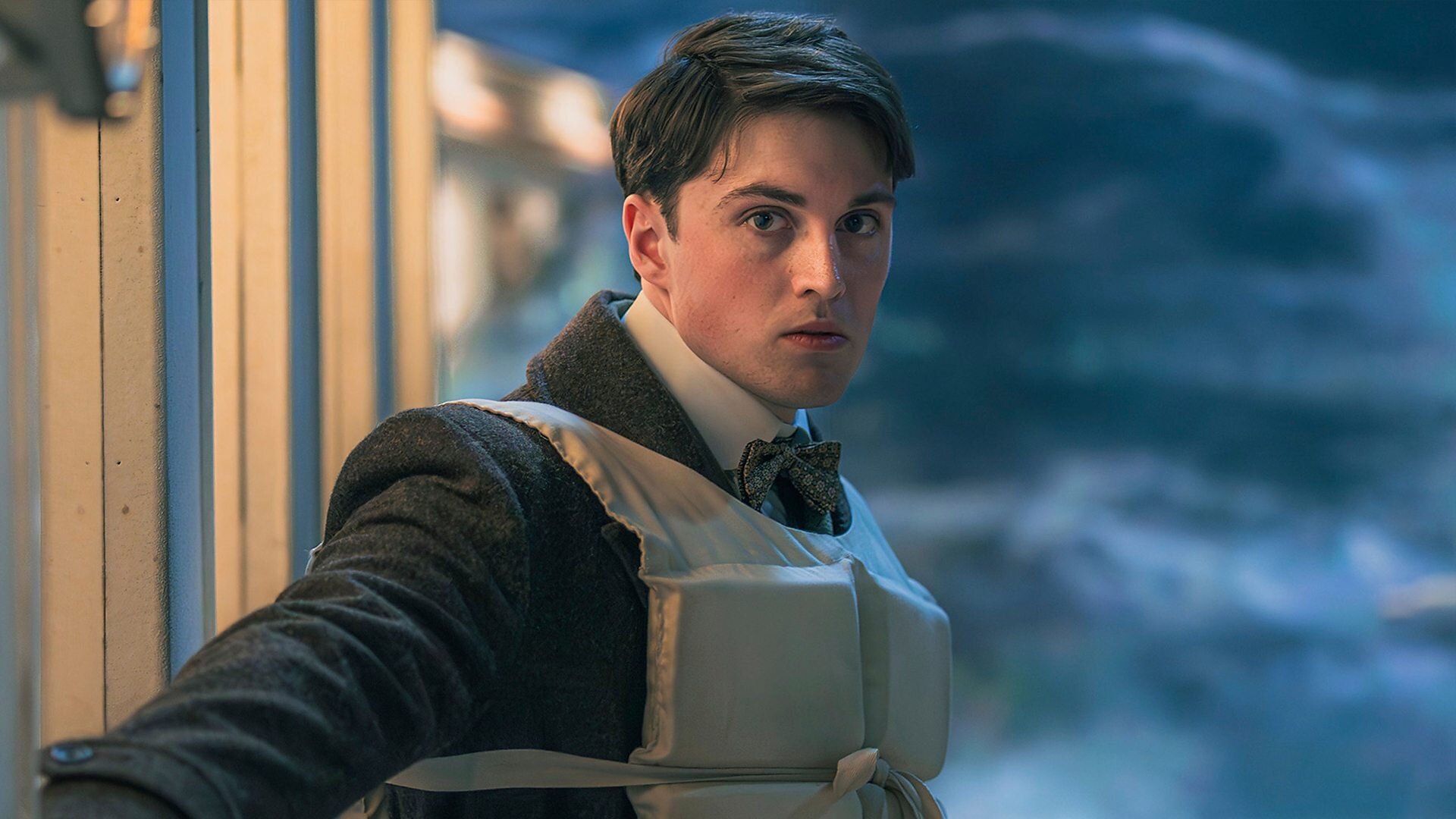 Titanic Sinks Tonight S1E4 Swimming and Sinking