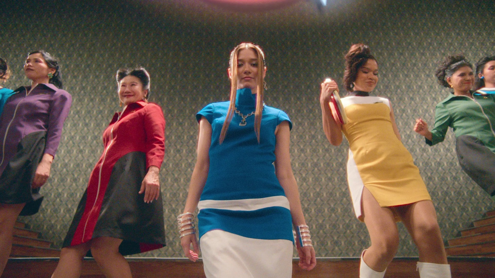 Tomorrow and I S1E2 Paradistopia