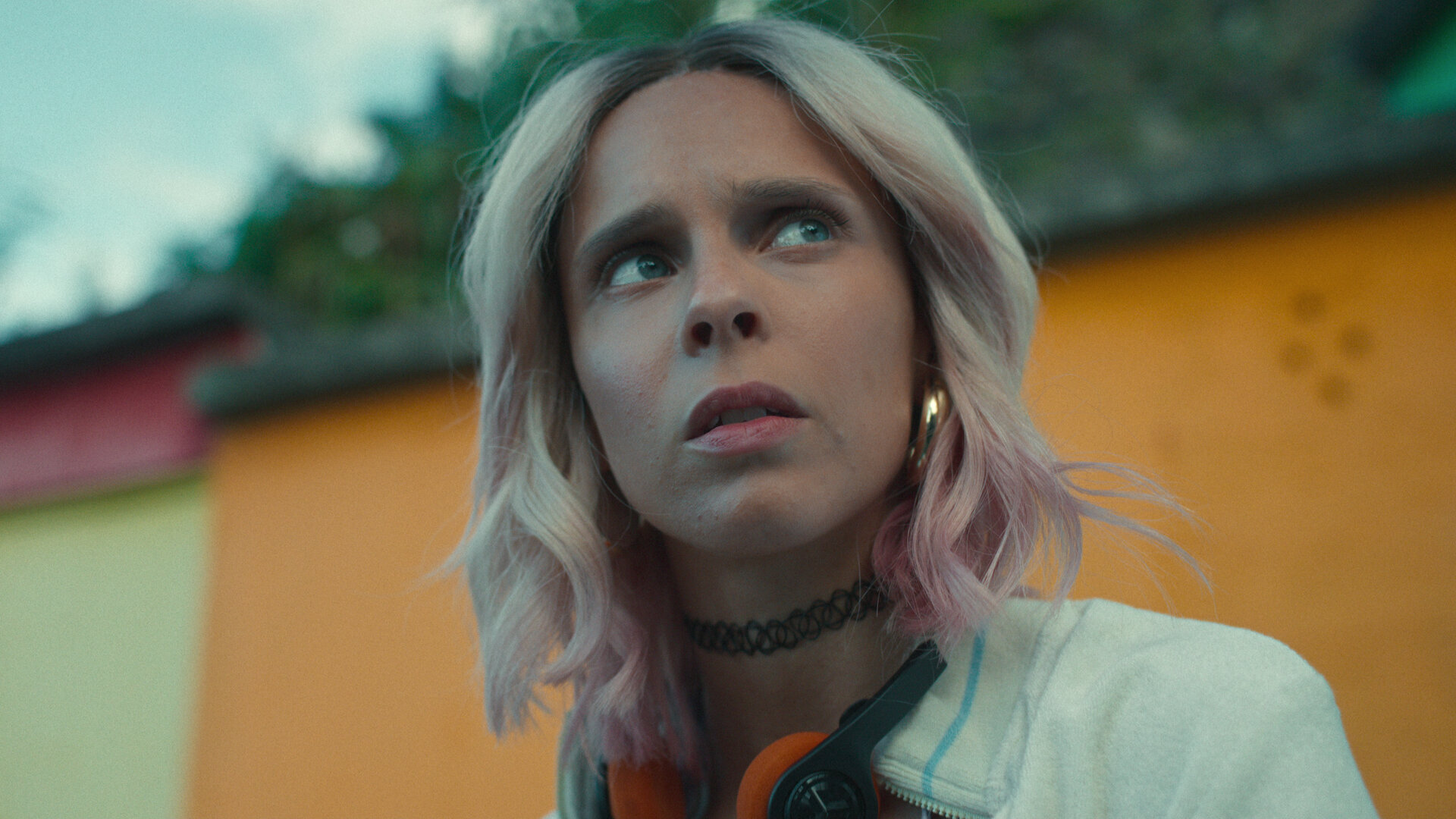 Turn of the Tide S2E1 Lar doce lar