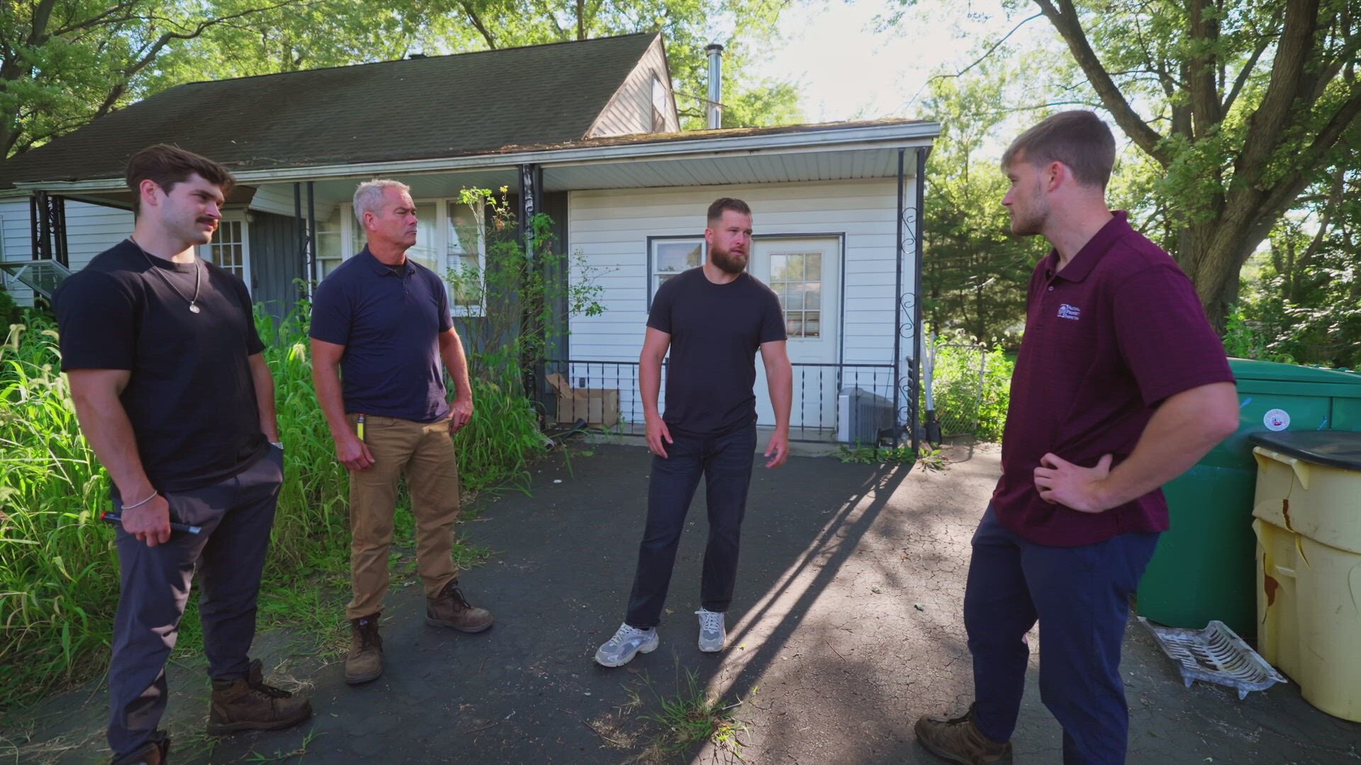 Zombie House Flipping: Family Business S1E3 A Site to Be Mold